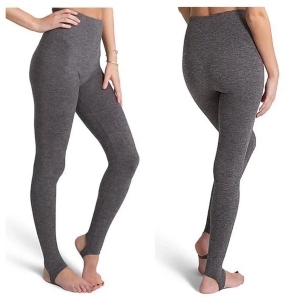Assets by Sara Blakely gray seamless stirrup high waist leggings